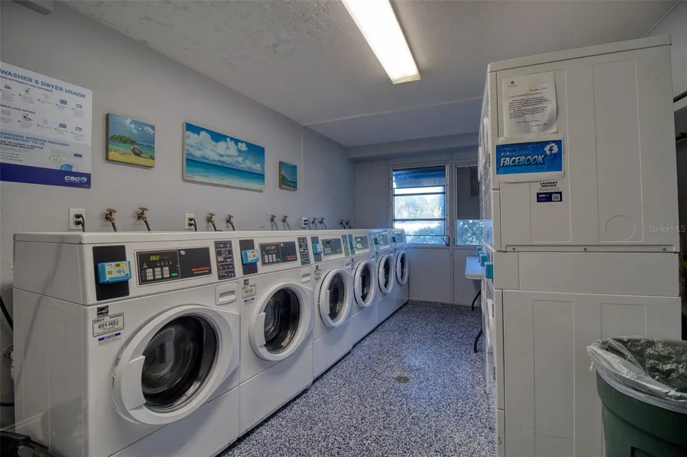 3315 58TH AVENUE S #112 St Petersburg, FL 33712