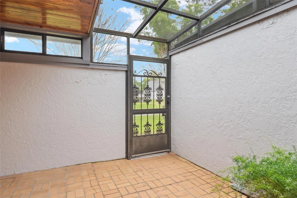 2064 SE 37TH COURT CIRCLE ocala, FL 34471