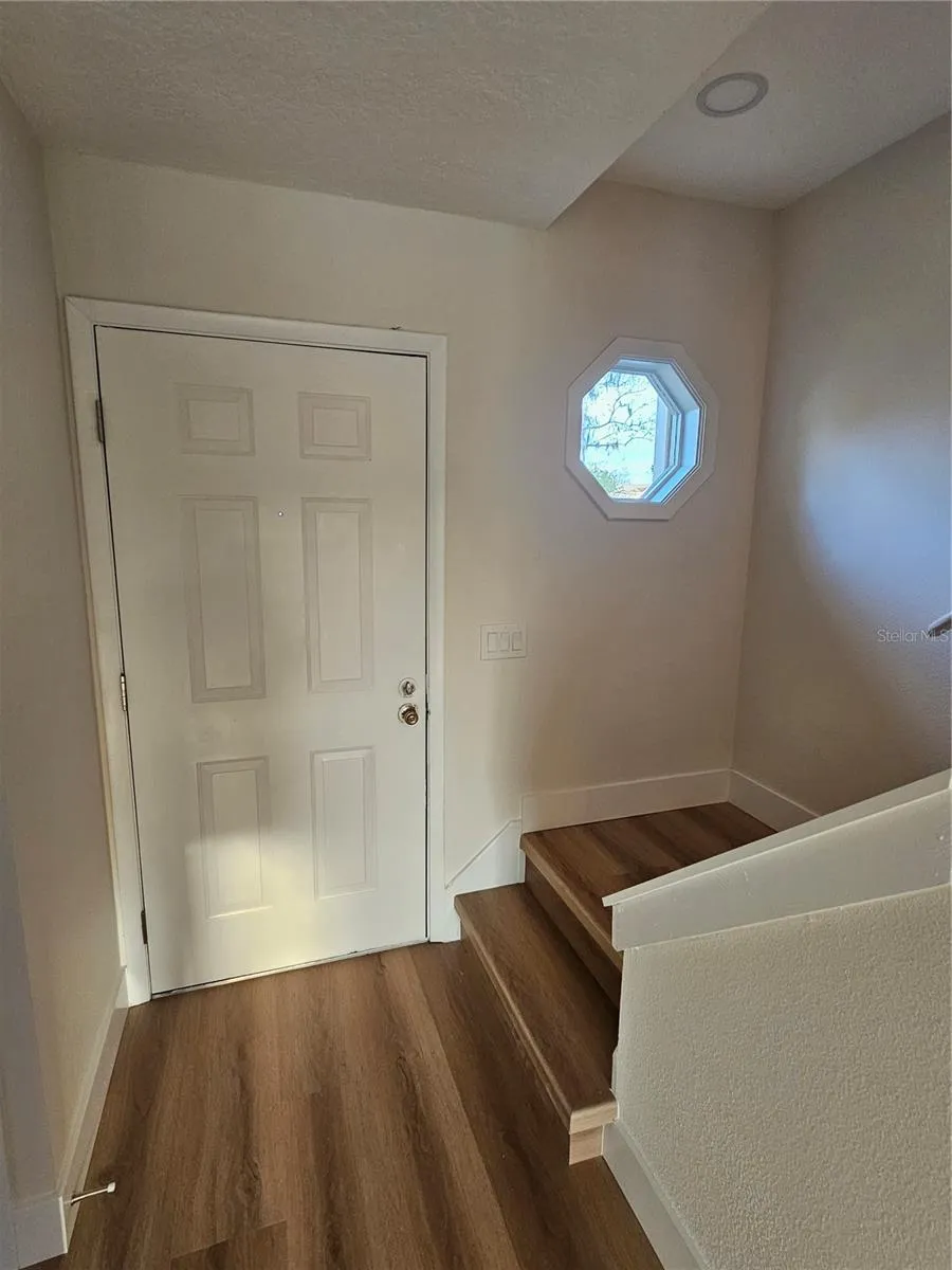 11730 WHITEWING COURT Orlando, FL 32837