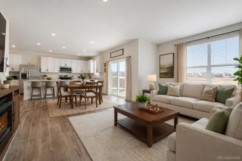 46557 Sunrise Court