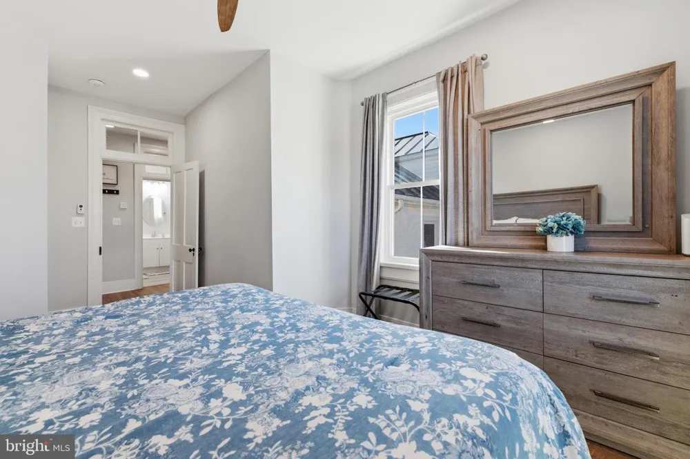 10 DEFORD AVENUE Luray, VA 22835