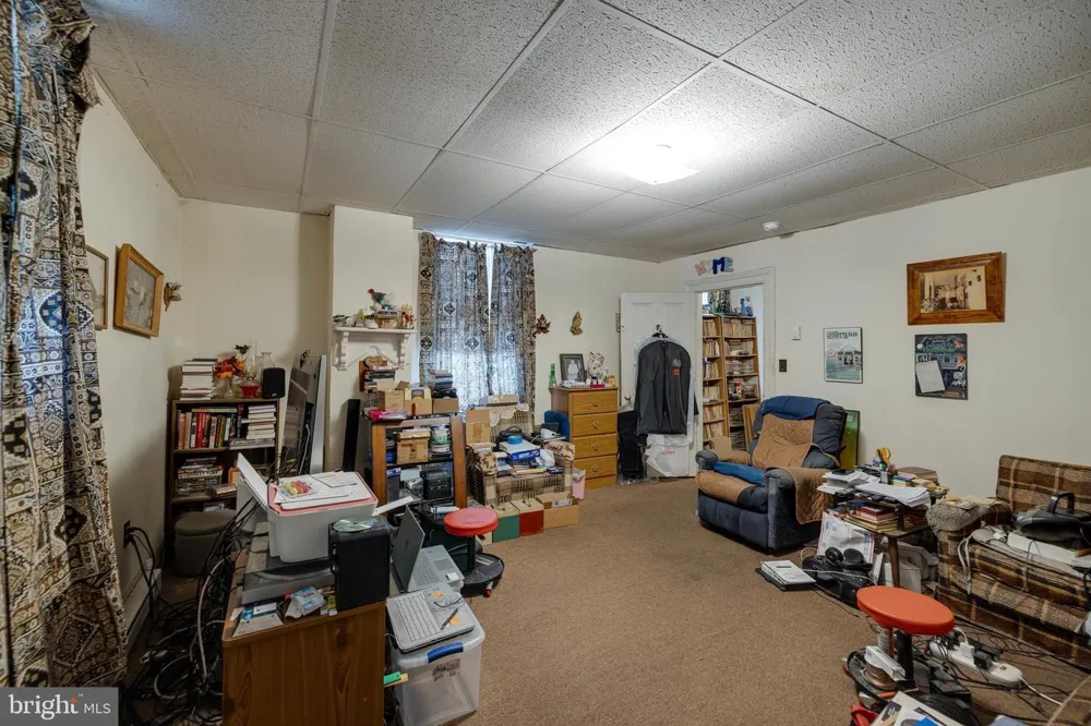 10 DEFORD AVENUE Luray, VA 22835
