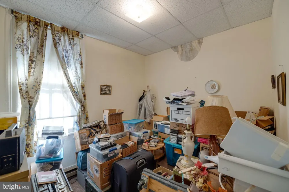 10 DEFORD AVENUE Luray, VA 22835