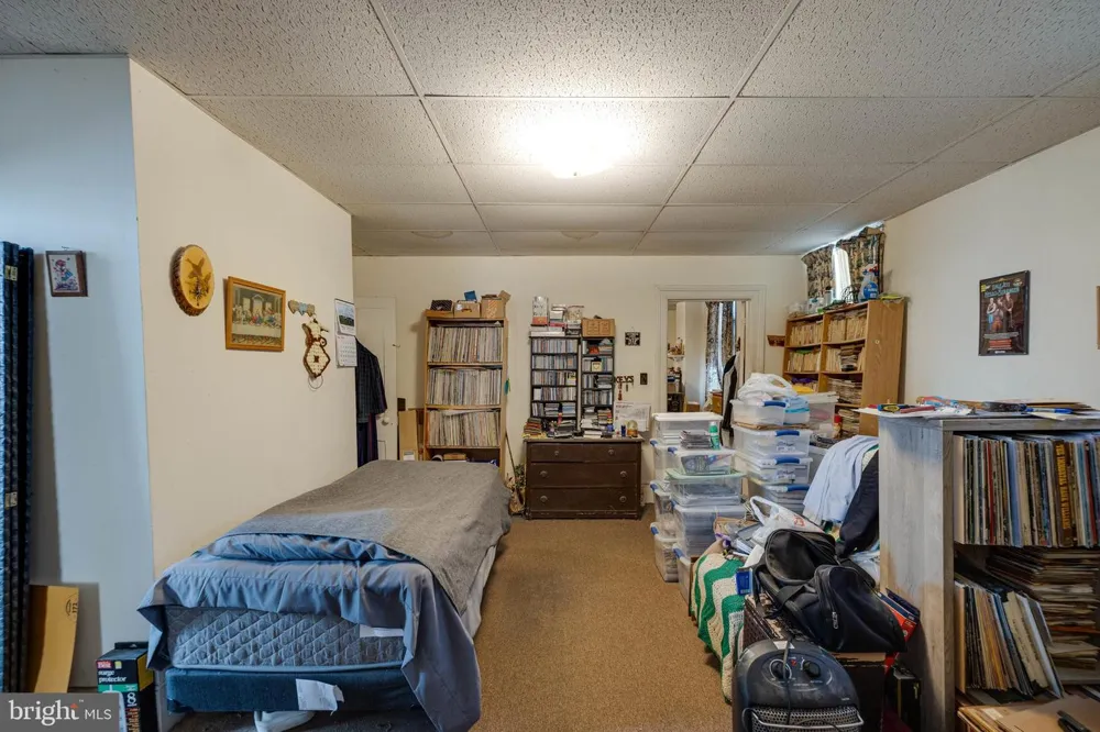 10 DEFORD AVENUE Luray, VA 22835