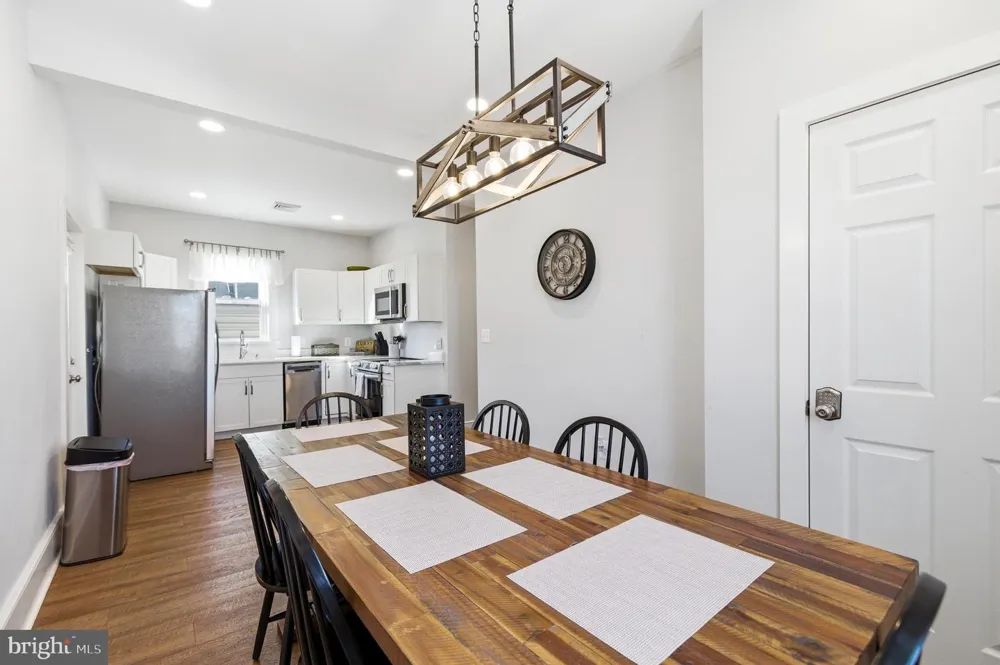 10 DEFORD AVENUE Luray, VA 22835