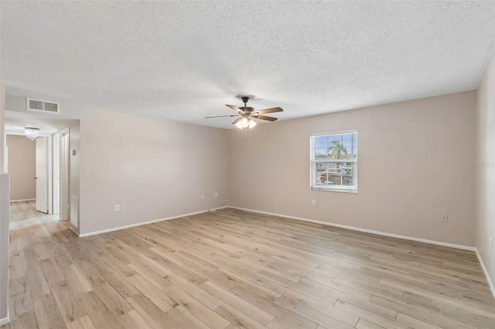 4335 AEGEAN DRIVE #136A Tampa, FL 33611