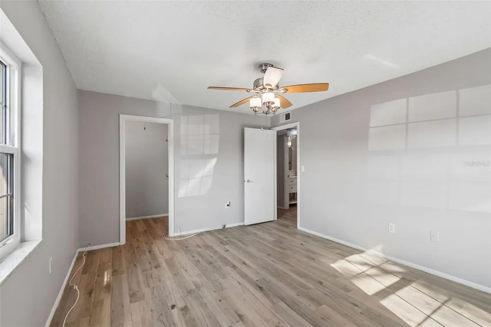 4335 AEGEAN DRIVE #136A Tampa, FL 33611