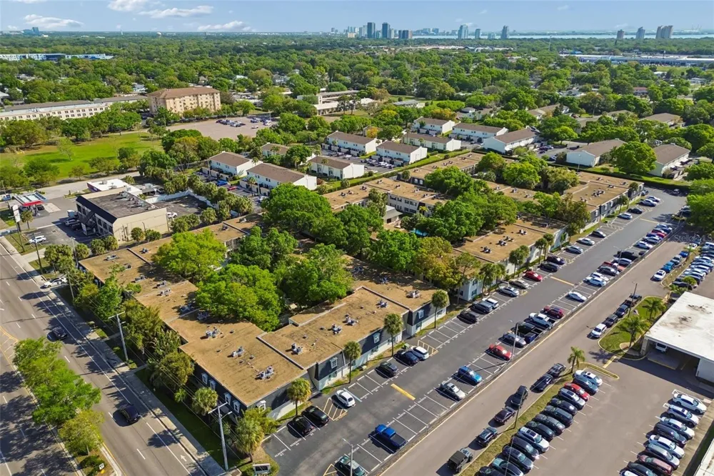 4335 AEGEAN DRIVE #136A Tampa, FL 33611