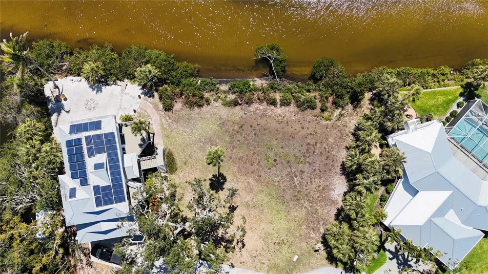 808 SUNCREST DRIVE Nokomis, FL 34275