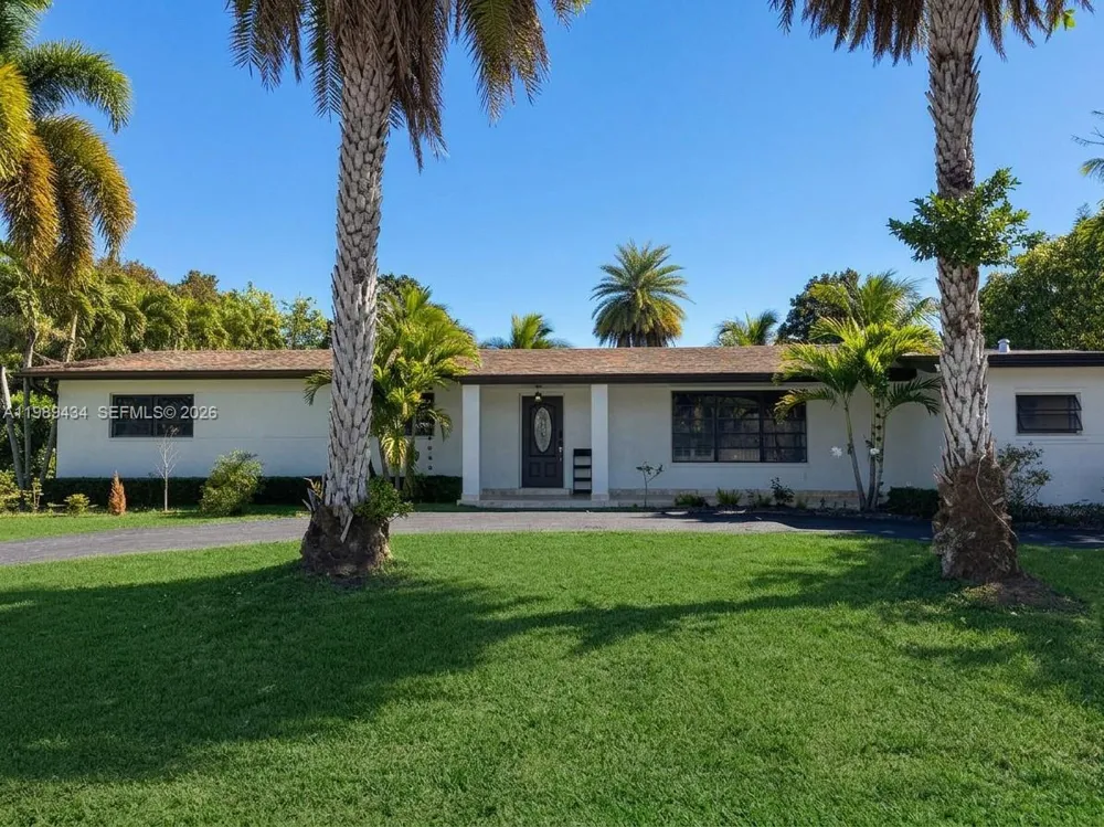 13451 SW 74th Ave #. Pinecrest, FL 33156