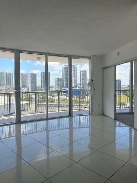1750 Bayshore Dr #1714