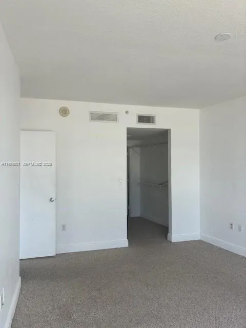 1750 Bayshore Dr #1714 Miami, FL 33132