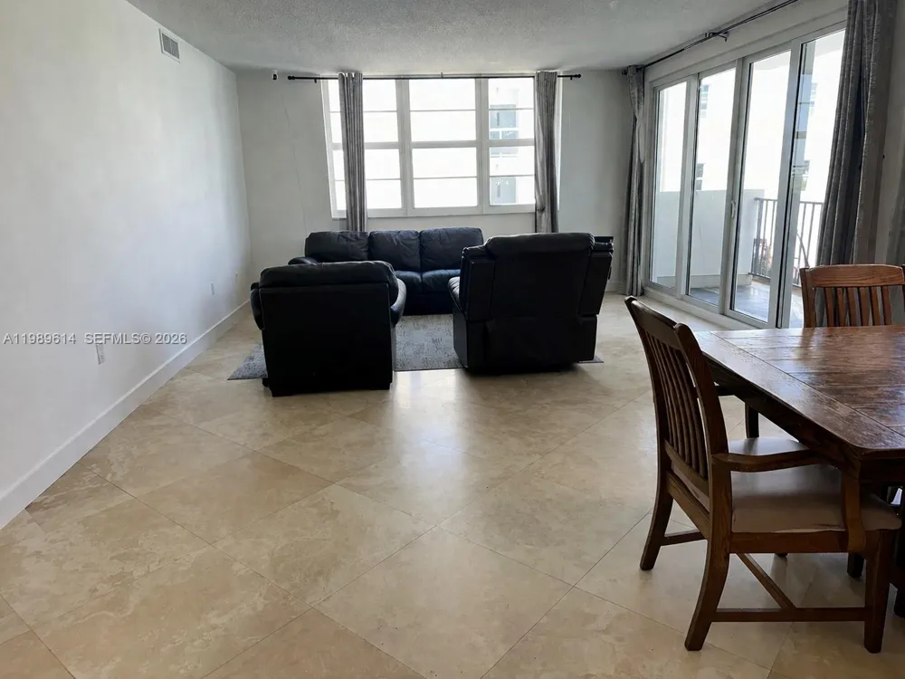 9341 E Bay Harbor Dr #6C Bay Harbor Islands, FL 33154