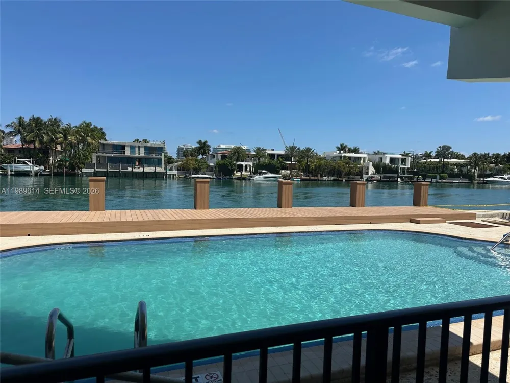 9341 E Bay Harbor Dr #6C Bay Harbor Islands, FL 33154