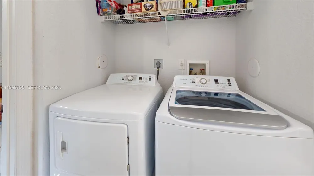 809 NW 170th Ter #26 Pembroke Pines, FL 33028