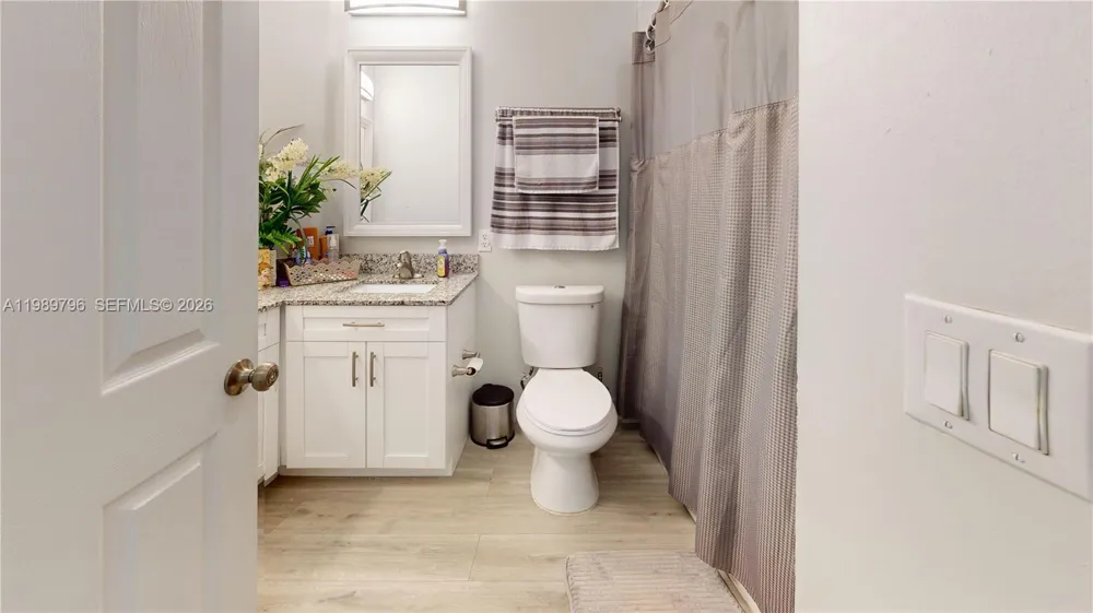 809 NW 170th Ter #26 Pembroke Pines, FL 33028