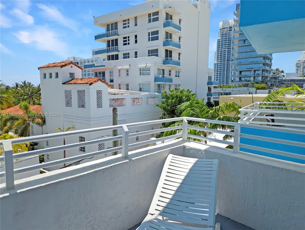 225 Collins Ave #4J Miami Beach, FL 33139