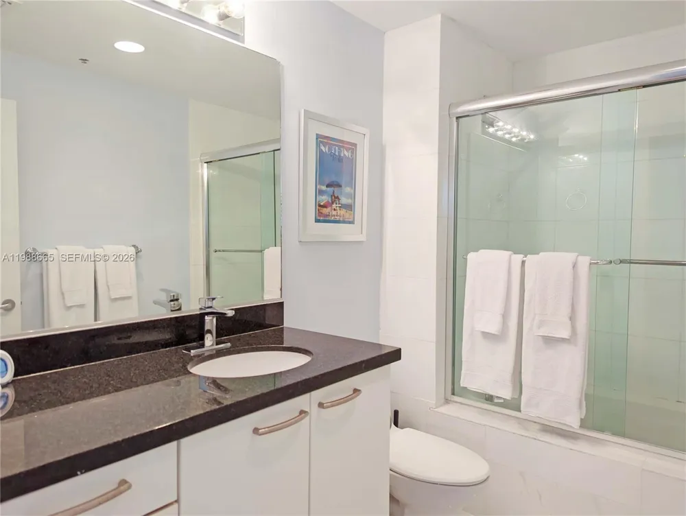 225 Collins Ave #4J Miami Beach, FL 33139