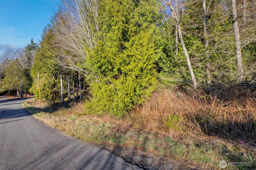 34638 Bridge View Place Kingston, WA 98346