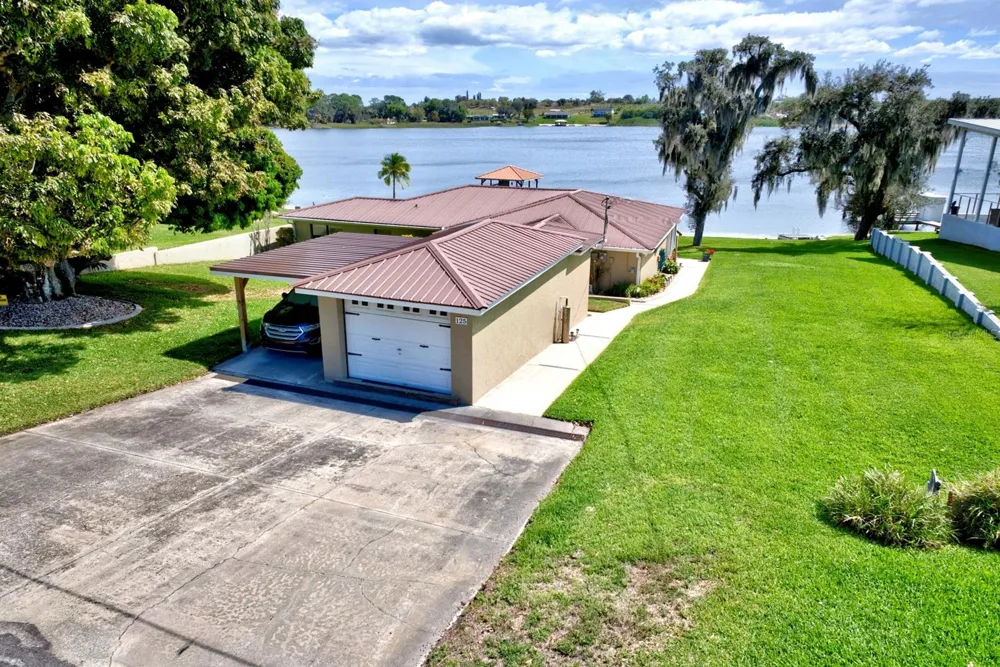 125 MCCOY DRIVE Lake Placid, FL 33852