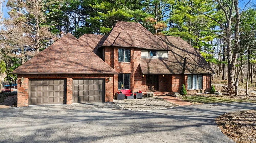 100 Latson Road Oceola Township, MI 48843