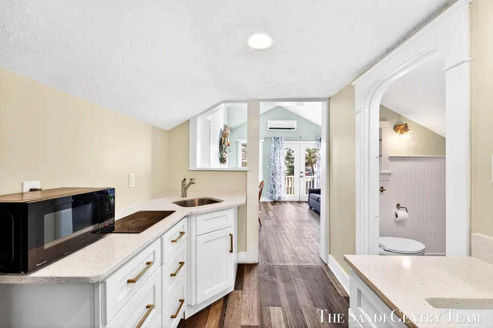 209 Clinton Avenue Grand Haven City, MI 49417