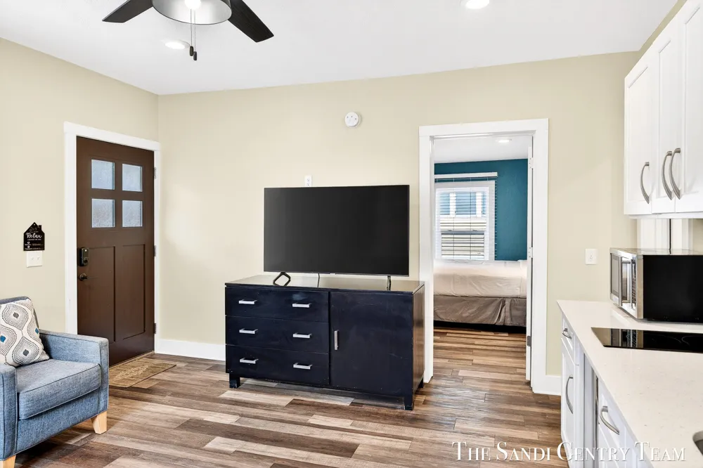 209 Clinton Avenue Grand Haven City, MI 49417