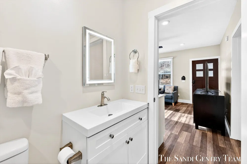 209 Clinton Avenue Grand Haven City, MI 49417