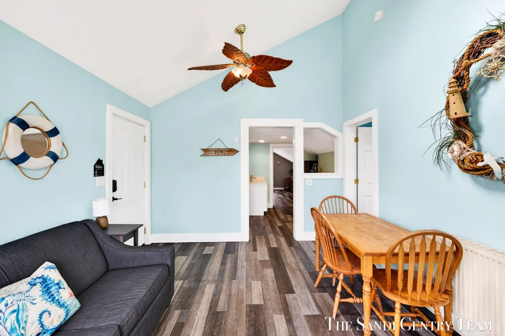 209 Clinton Avenue Grand Haven City, MI 49417