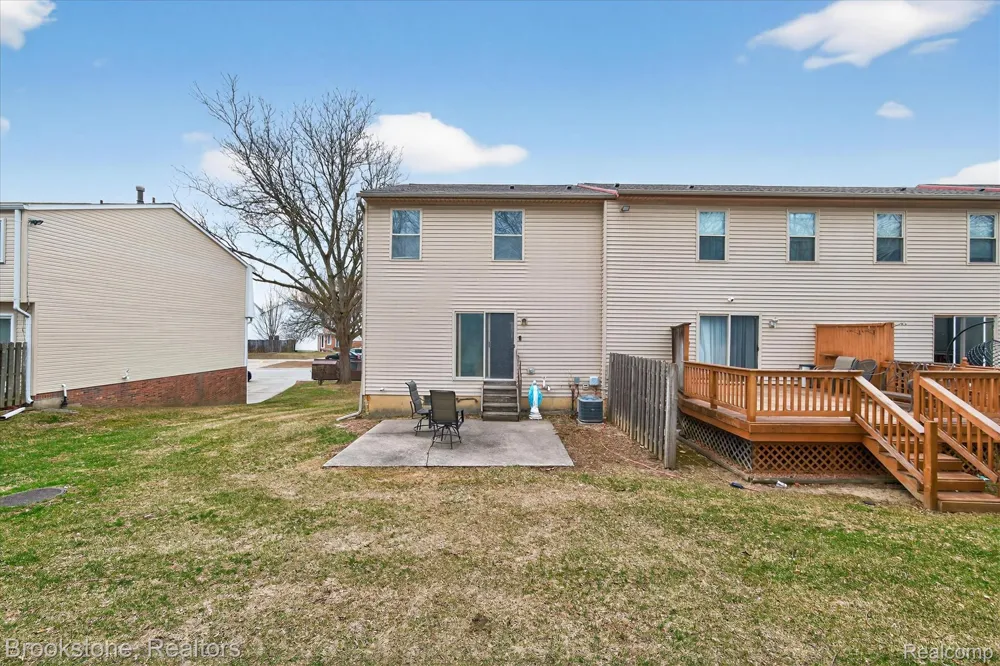 37744 Charter Oaks Boulevard #397 Clinton Charter Township, MI 48036
