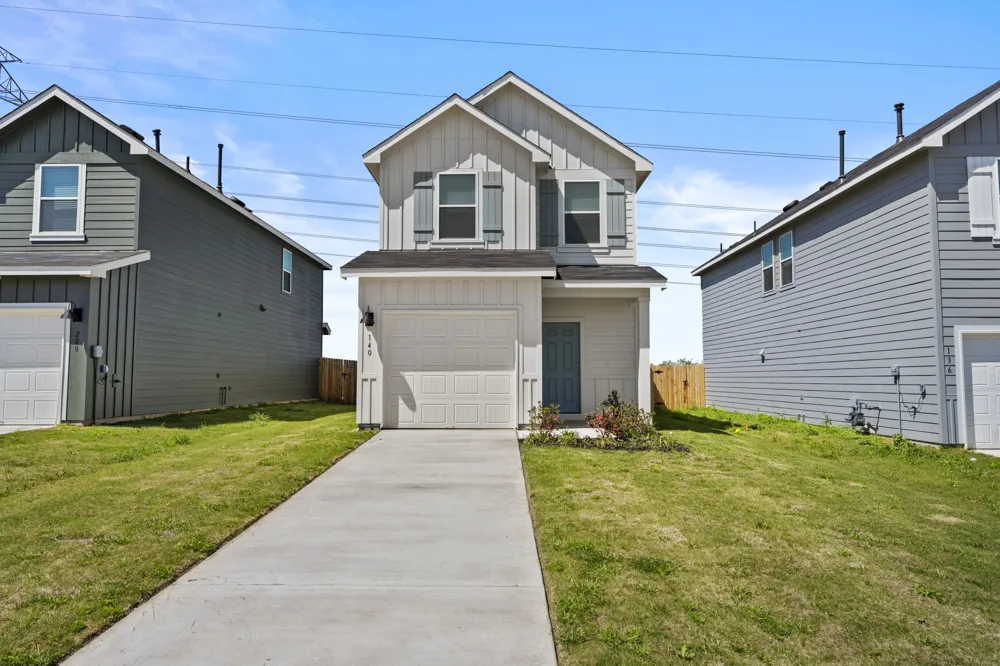 140 Kendall Lane