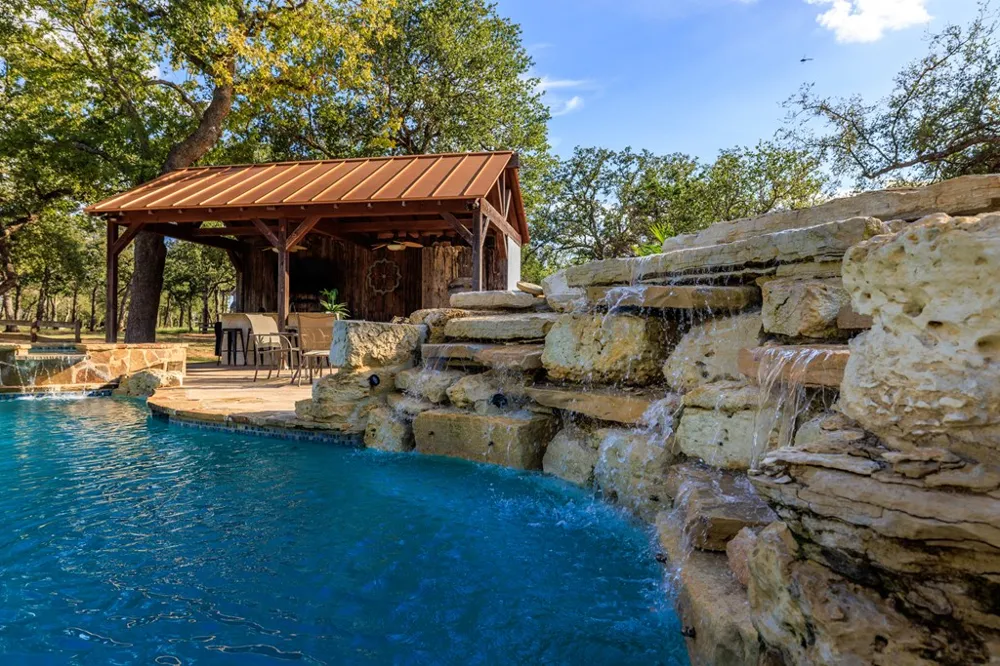 10030 E. Us Highway 290 Fredericksburg, TX 78624