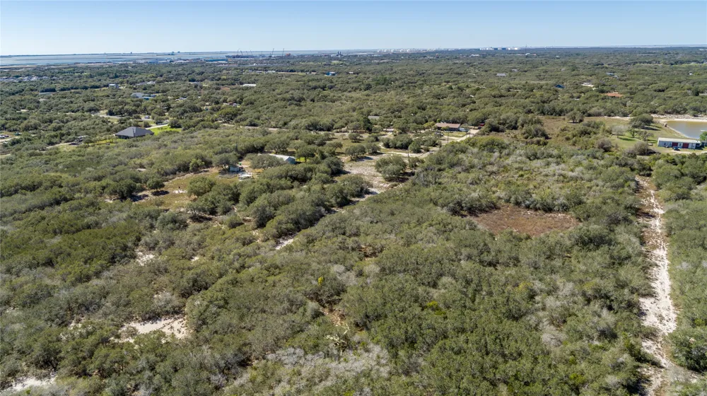 13 Rhodes Avenue Aransas Pass, TX 78368
