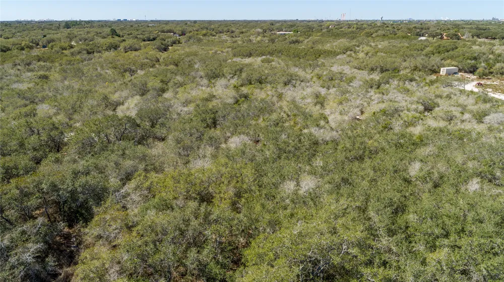 13 Rhodes Avenue Aransas Pass, TX 78368