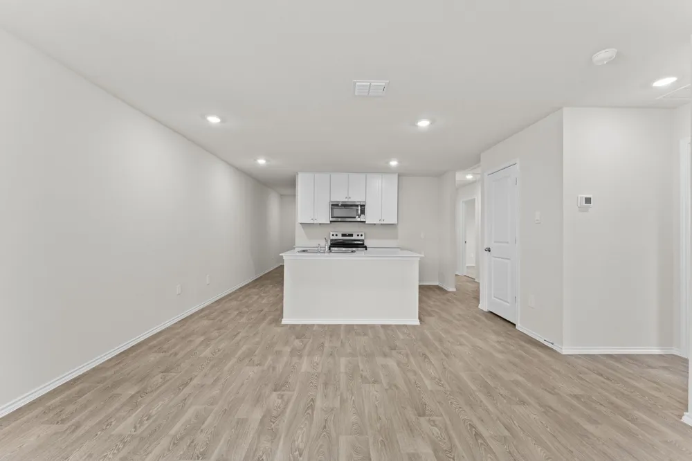 304 Wild Goose Drive Luling, TX 78648