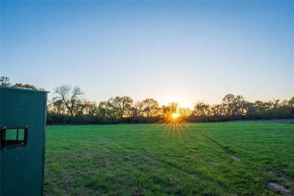 1700 County Road 216 Giddings, TX 78942