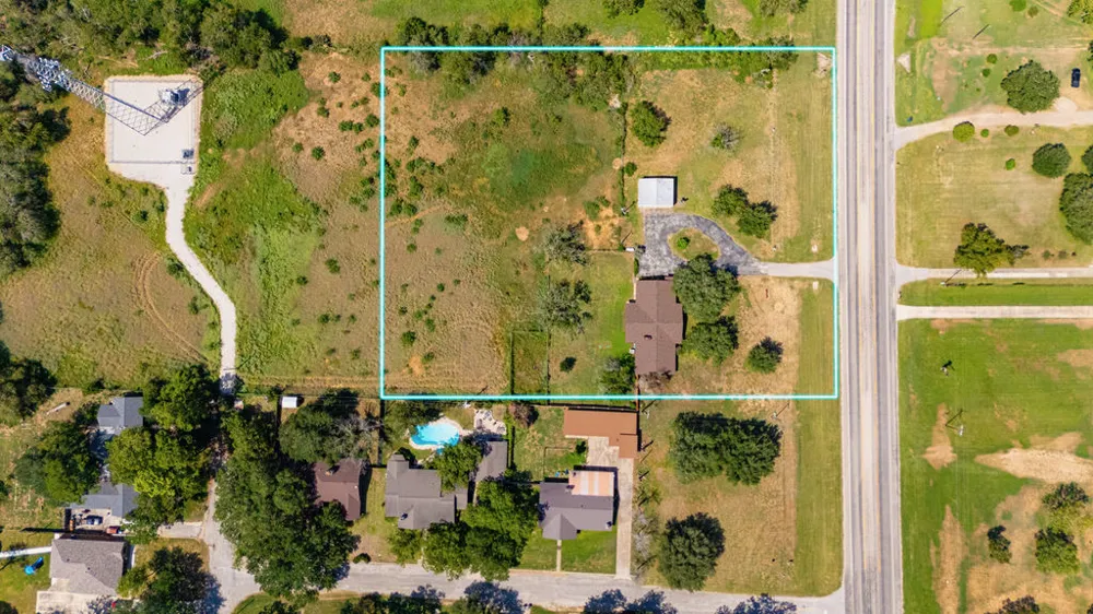 514 Hospital Boulevard Floresville, TX 78114