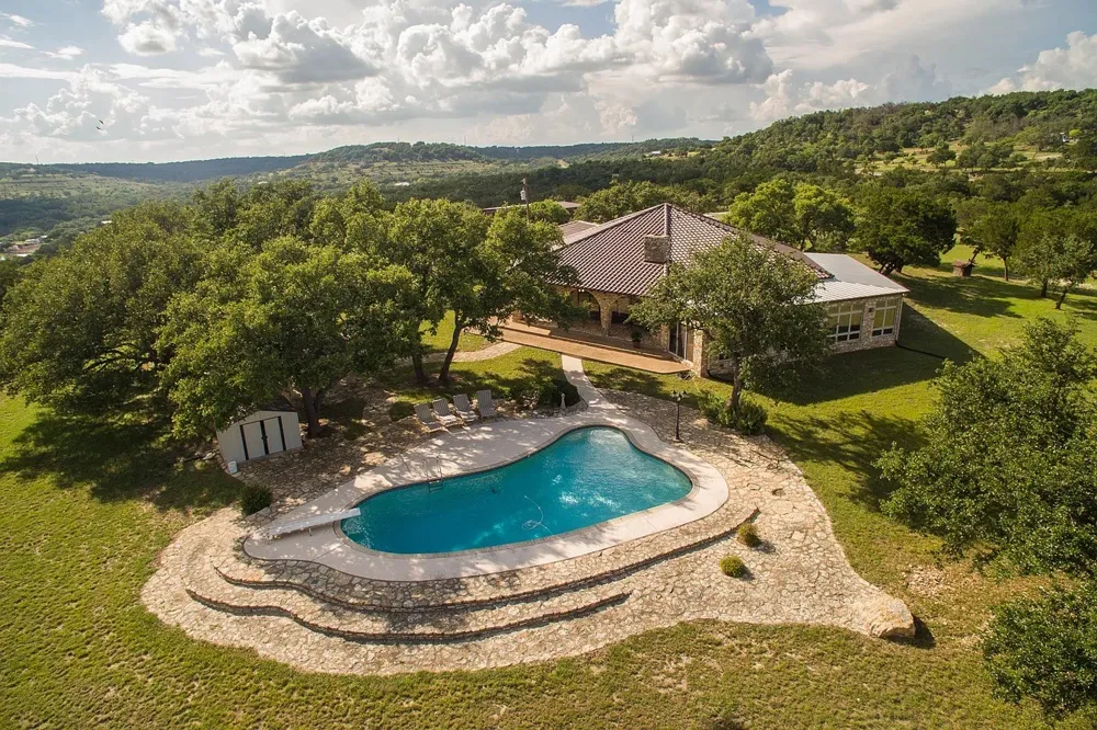9763 Ranch Road 1623 Blanco, TX 78606