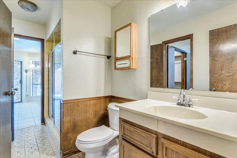 9763 Ranch Road 1623 Blanco, TX 78606