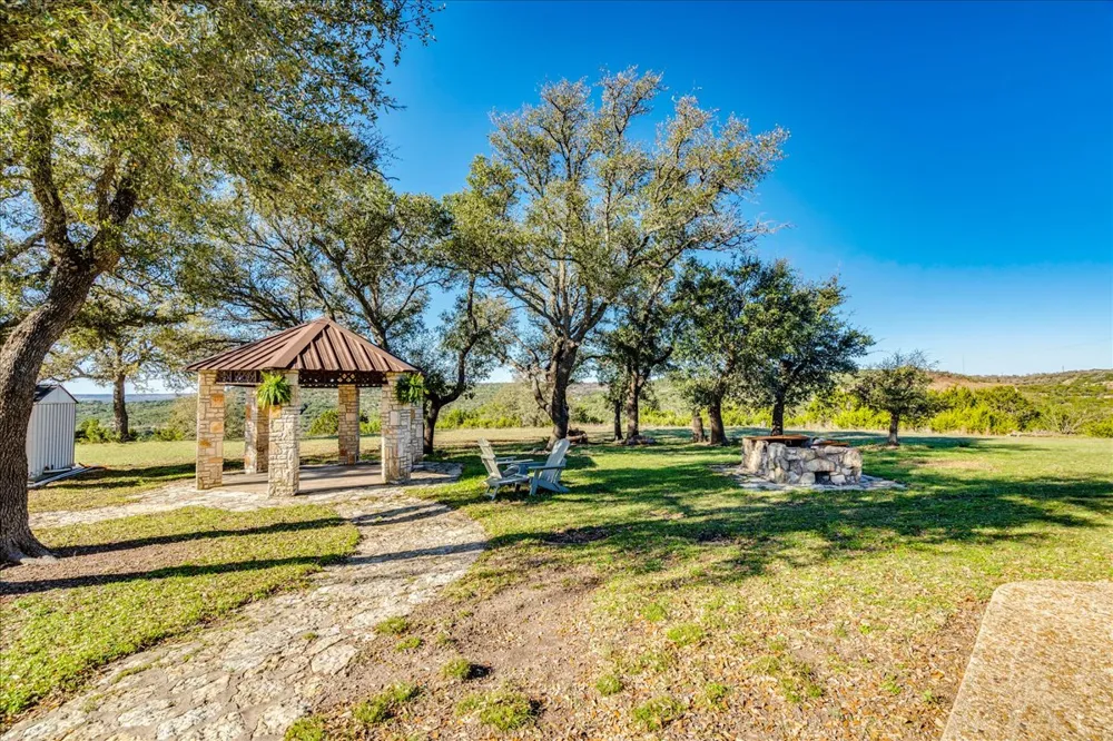 9763 Ranch Road 1623 Blanco, TX 78606