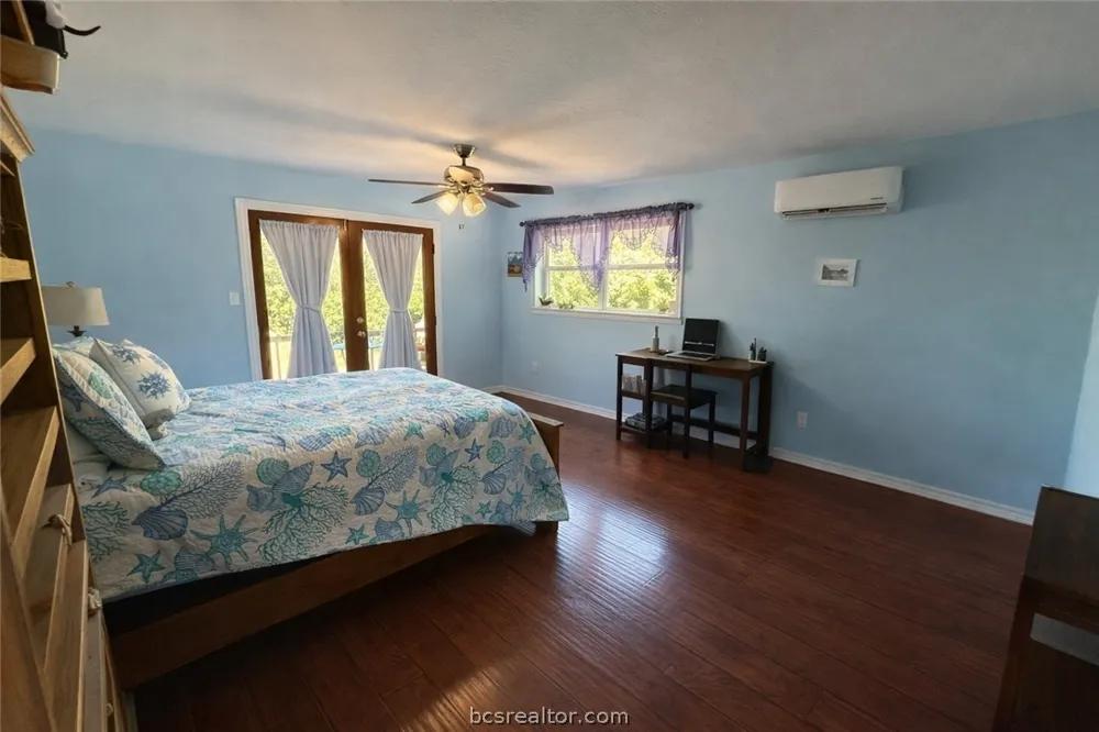 40 Hawaii Lane Hilltop Lakes, TX 77871