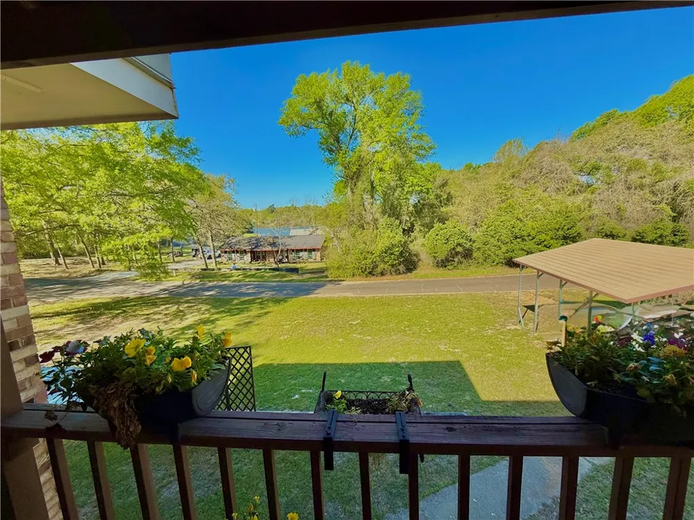 40 Hawaii Lane Hilltop Lakes, TX 77871
