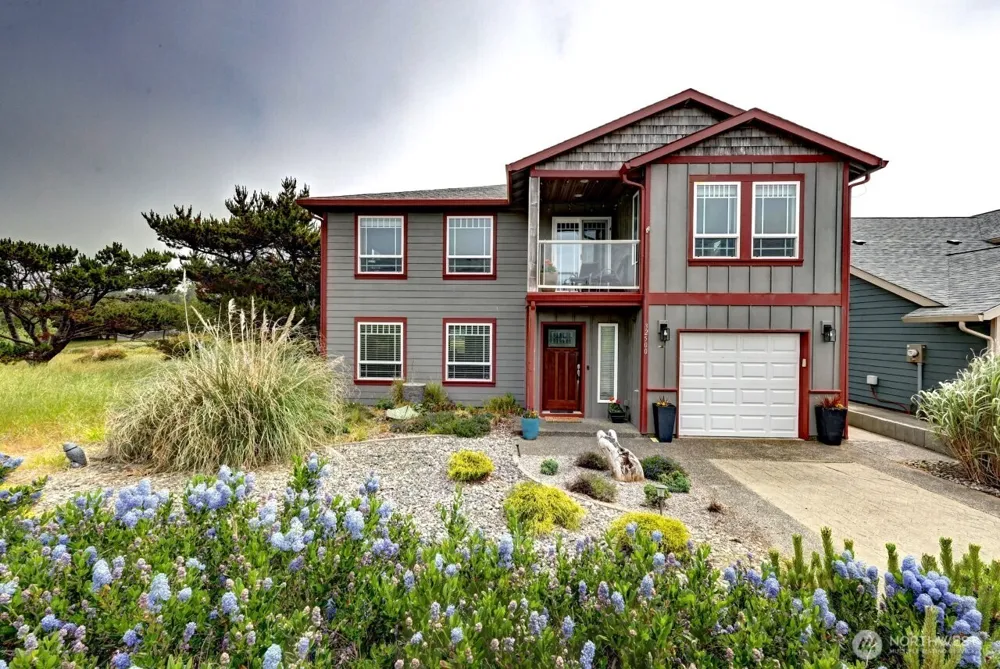 32500 G St Ocean Park, WA 98640