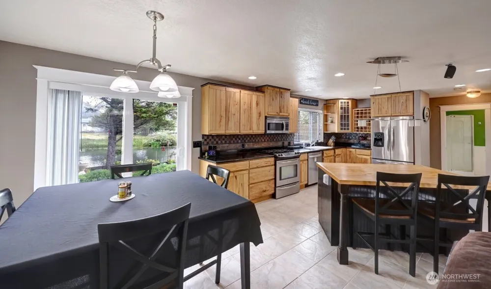 32500 G St Ocean Park, WA 98640