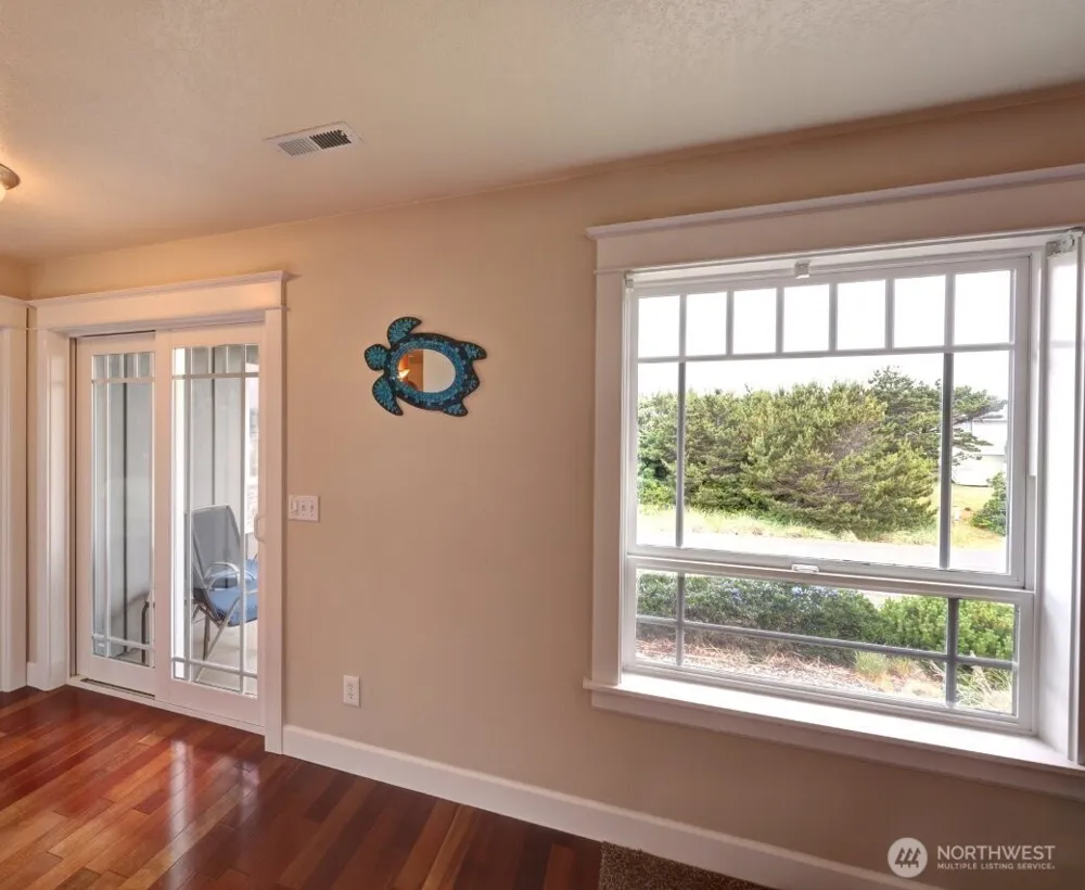 32500 G St Ocean Park, WA 98640