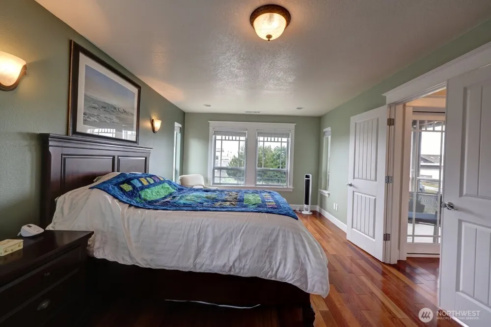 32500 G St Ocean Park, WA 98640