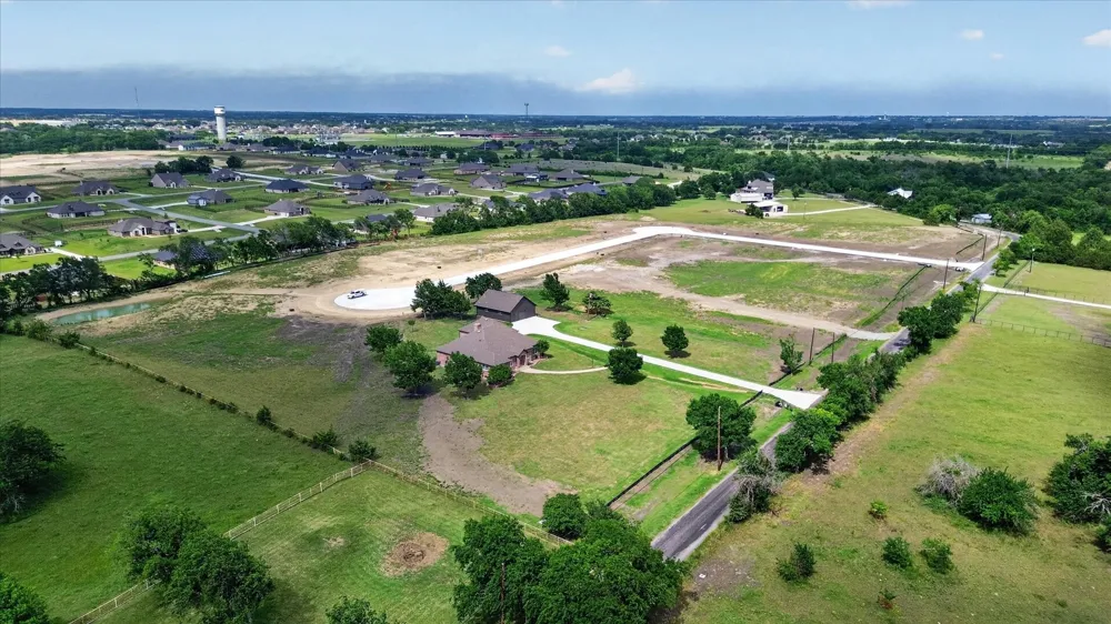Lydia Lane Van Alstyne, TX 75495