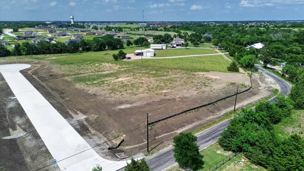Lydia Lane Van Alstyne, TX 75495