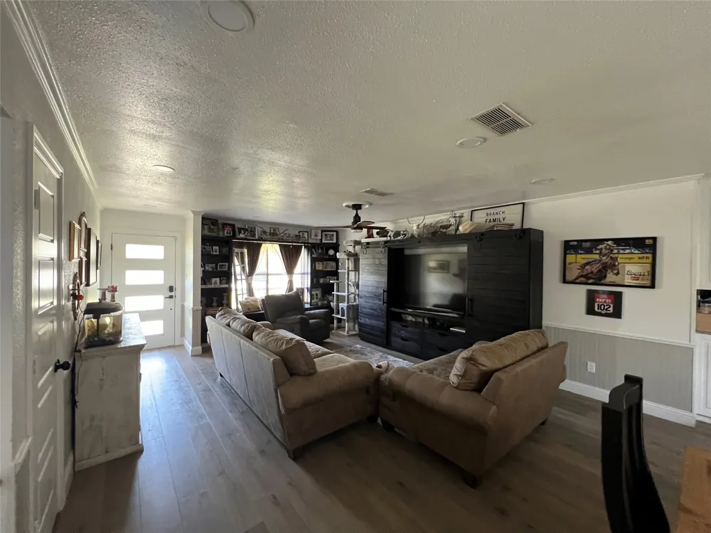 200 33rd Street Mineral Wells, TX 76067