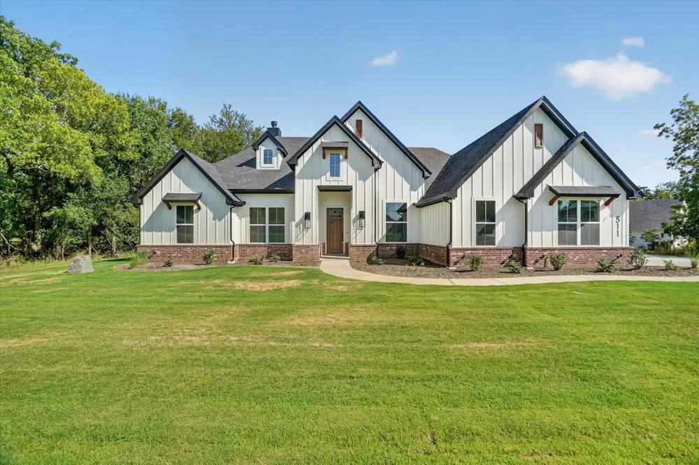 511 Pernell Court Weatherford, TX 76087